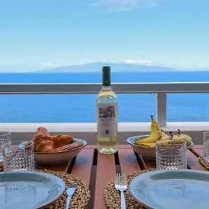 Cosy Sea View Free Wifi Apartment
